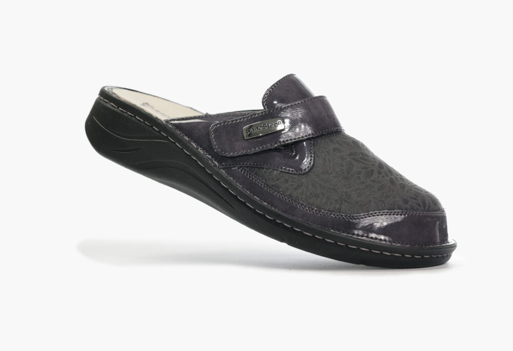 Clara Graphite Leaf